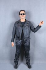 Arnold Schwarzenegger - Image 5