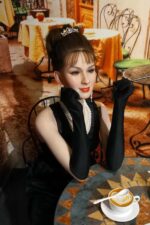 Audrey Hepburn - Image 5