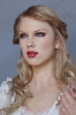 Taylor Swift - Image 3