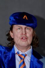 Angus Young - Image 2